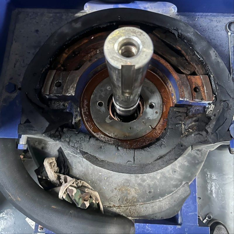 Foto-foto perawatan harian pompa air